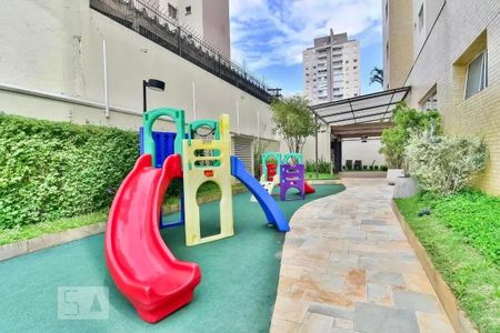 Apartamento à venda com 121m², 3 quartos e 2 vagasÁrea comum - Playground