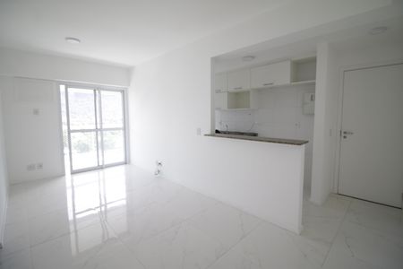 Sala de apartamento à venda com 3 quartos, 74m² em Jacarepaguá, Rio de Janeiro