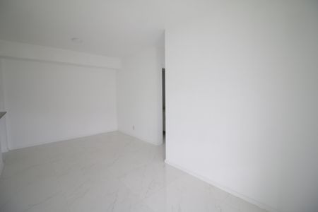 Apartamento à venda com 74m², 3 quartos e 1 vagaSala
