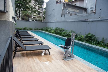 Apartamento para alugar com 29m², 1 quarto e sem vagaPiscina