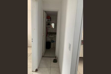 Corredor de apartamento para alugar com 1 quarto, 100m² em Jundiapeba, Mogi das Cruzes