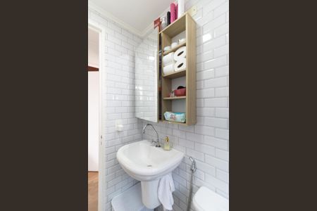 Apartamento para alugar com 72m², 2 quartos e 1 vagaBanheiro 