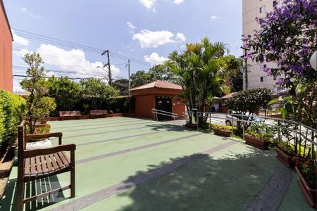 Apartamento para alugar com 72m², 2 quartos e 1 vagaÁrea Comum