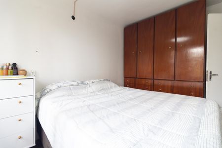 Apartamento para alugar com 72m², 2 quartos e 1 vagaQuarto 1
