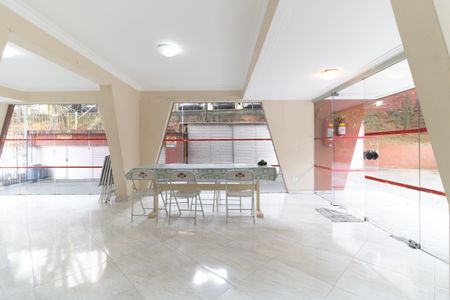 Apartamento para alugar com 72m², 2 quartos e 1 vagaSalão de Festas 