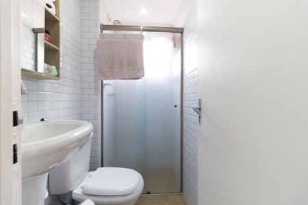 Apartamento para alugar com 72m², 2 quartos e 1 vagaBanheiro 