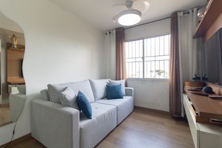 Apartamento para alugar com 72m², 2 quartos e 1 vagaSala