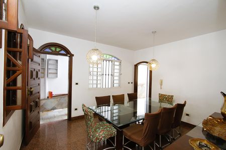 Casa à venda com 370m², 4 quartos e 4 vagasCopa