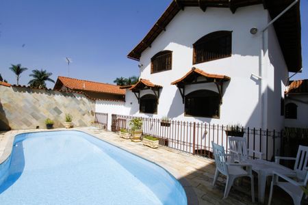 Piscina de casa à venda com 4 quartos, 369m² em Planalto, Belo Horizonte