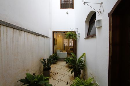 Casa à venda com 370m², 4 quartos e 4 vagasJARDIM DE INVERNO