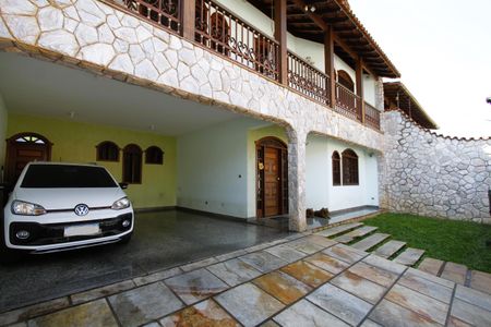 Garagem de casa à venda com 4 quartos, 369m² em Planalto, Belo Horizonte