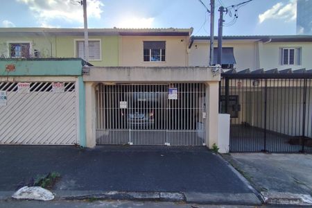 Casa para alugar com 148m², 3 quartos e 2 vagasFachada