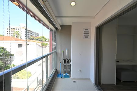 Varanda de kitnet/studio à venda com 1 quarto, 27m² em Mirandópolis, São Paulo