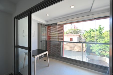 Studio à venda com 27m², 1 quarto e sem vagaVaranda