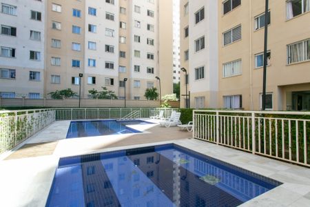 Apartamento para alugar com 41m², 2 quartos e sem vagaÁrea comum - Piscina