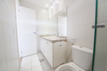 Apartamento para alugar com 160m², 4 quartos e 3 vagasBanheiro da Suíte 2