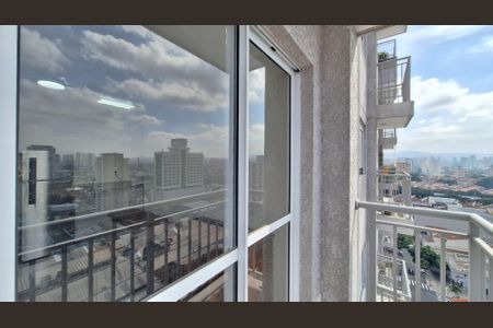 Varanda  de apartamento para alugar com 2 quartos, 33m² em Vila Romana, São Paulo