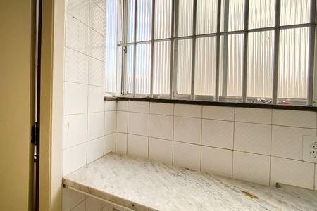 Apartamento para alugar com 125m², 3 quartos e 1 vagaÁrea de Serviço