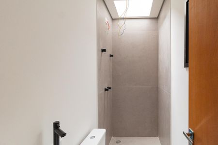Casa à venda com 141m², 3 quartos e 2 vagas Casa à venda com 141m², 3 quartos e 2 vagasBanheiro da suíte 2