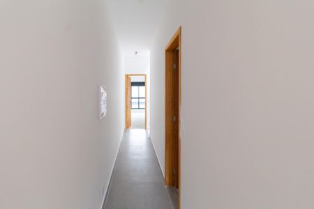 Casa à venda com 141m², 3 quartos e 2 vagas Casa à venda com 141m², 3 quartos e 2 vagasCorredor
