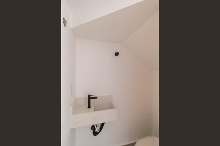 Casa à venda com 141m², 3 quartos e 2 vagas Casa à venda com 141m², 3 quartos e 2 vagasLavabo