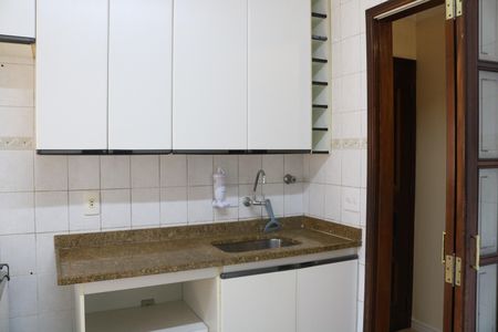 Apartamento à venda com 79m², 2 quartos e 2 vagasCozinha