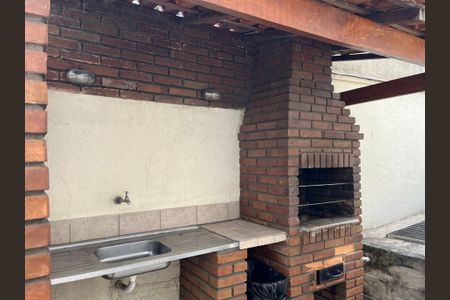 Apartamento à venda com 79m², 2 quartos e 2 vagasÁrea comum - Churrasqueira