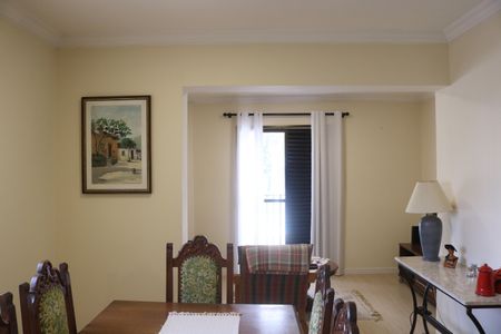 Apartamento à venda com 79m², 2 quartos e 2 vagasSala