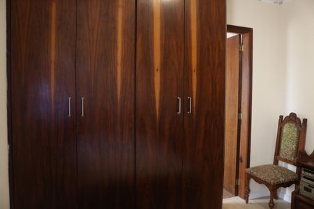 Apartamento à venda com 79m², 2 quartos e 2 vagasQuarto 2