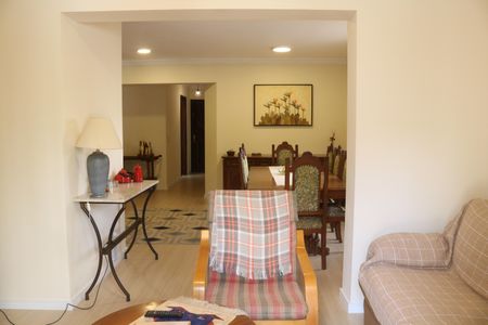 Apartamento à venda com 79m², 2 quartos e 2 vagasSala