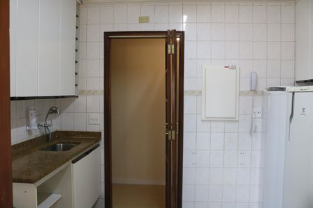 Apartamento à venda com 79m², 2 quartos e 2 vagasCozinha