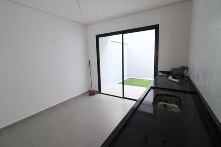Casa à venda com 141m², 3 quartos e 2 vagasCozinha