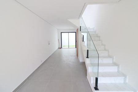 Casa à venda com 141m², 3 quartos e 2 vagasSala