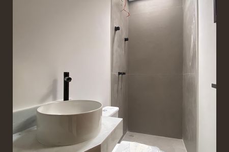 Casa à venda com 141m², 3 quartos e 2 vagas Casa à venda com 141m², 3 quartos e 2 vagasBanheiro 3