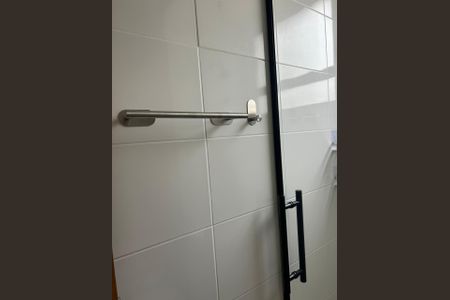 Banheiro de apartamento à venda com 2 quartos, 48m² em Engordadouro, Jundiaí