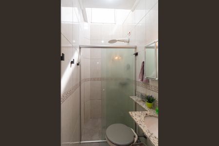 Casa à venda com 151m², 2 quartos e 2 vagasBanheiro 