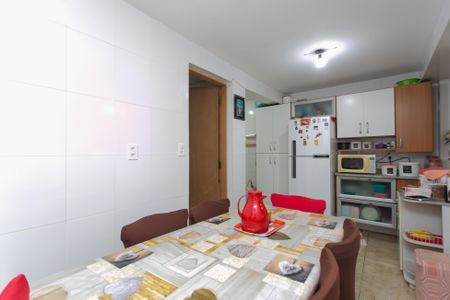 Casa à venda com 64m², 2 quartos e 1 vagaCozinha 