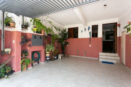 Casa à venda com 64m², 2 quartos e 1 vagaGaragem 