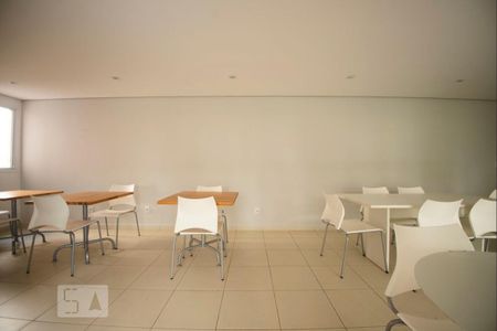 Apartamento à venda com 77m², 3 quartos e 2 vagasÁrea comum - Salão de festas