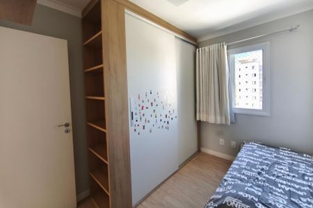 Apartamento à venda com 77m², 3 quartos e 2 vagasQuarto 3