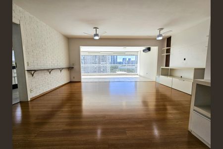 Apartamento para alugar com 160m², 3 quartos e 3 vagasSala