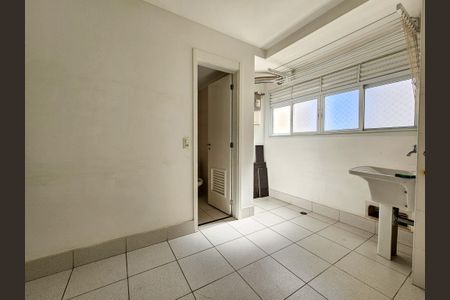 Apartamento para alugar com 160m², 3 quartos e 3 vagasÁrea de Serviço