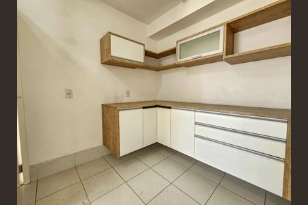 Apartamento para alugar com 160m², 3 quartos e 3 vagasCozinha