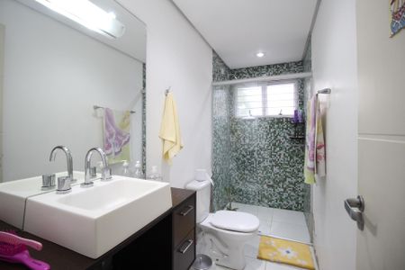 Casa à venda com 492m², 3 quartos e 3 vagasBanheiro