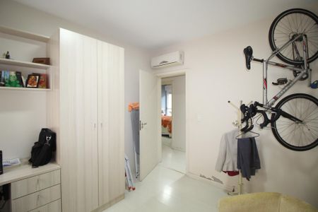 Casa à venda com 492m², 3 quartos e 3 vagasQuarto 2