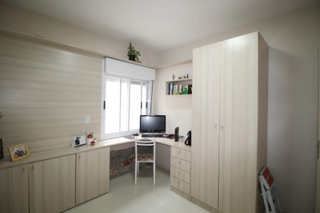 Casa à venda com 492m², 3 quartos e 3 vagasQuarto 2