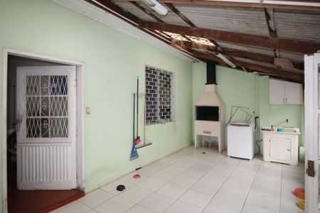 Casa à venda com 492m², 3 quartos e 3 vagasChurrasqueira