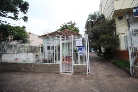 Casa à venda com 492m², 3 quartos e 3 vagasFachada