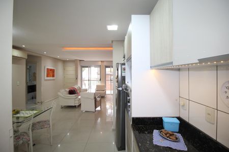 Casa à venda com 492m², 3 quartos e 3 vagasSala/Cozinha