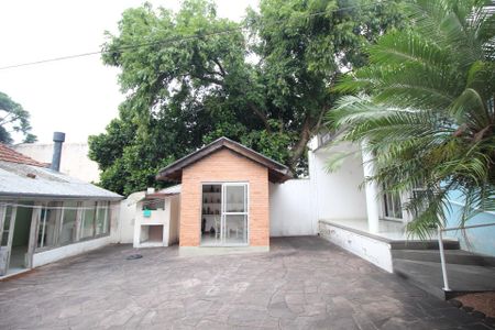 Casa à venda com 492m², 3 quartos e 3 vagasQuintal